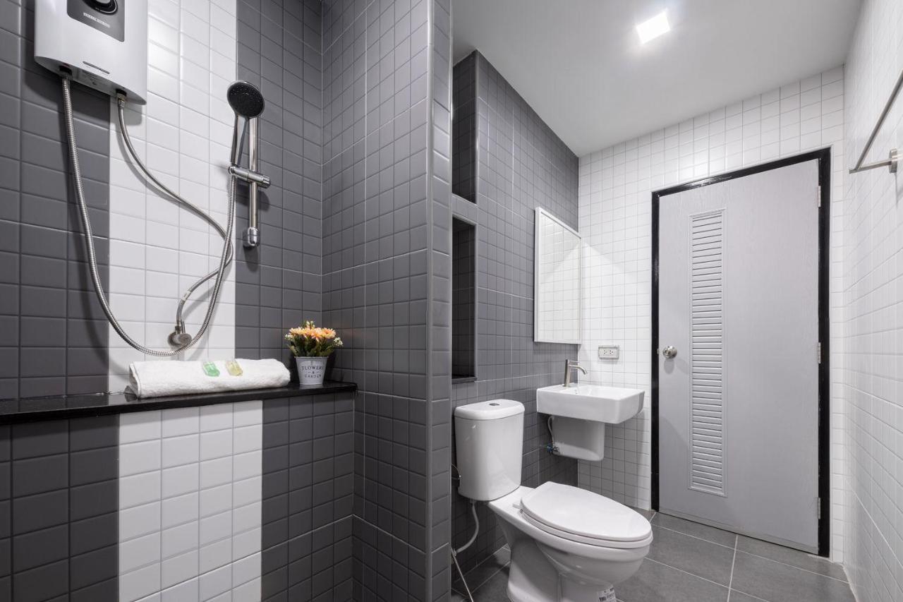 Aqua Residences อควา เรสซิเดนซ์ ห้องพักใหม่ให้เช่า ติดรถไฟฟ้าสถานีวุฒากาศ Bangkok Bagian luar foto