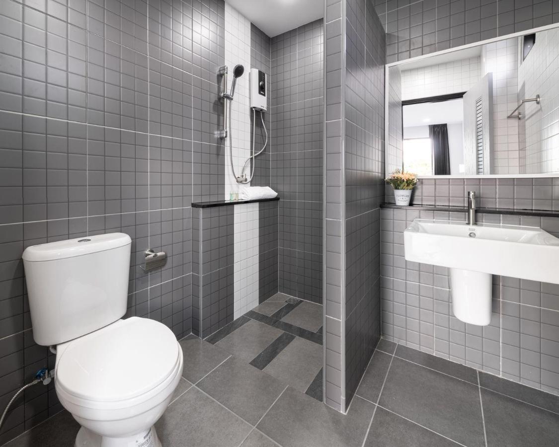 Aqua Residences อควา เรสซิเดนซ์ ห้องพักใหม่ให้เช่า ติดรถไฟฟ้าสถานีวุฒากาศ Bangkok Bagian luar foto