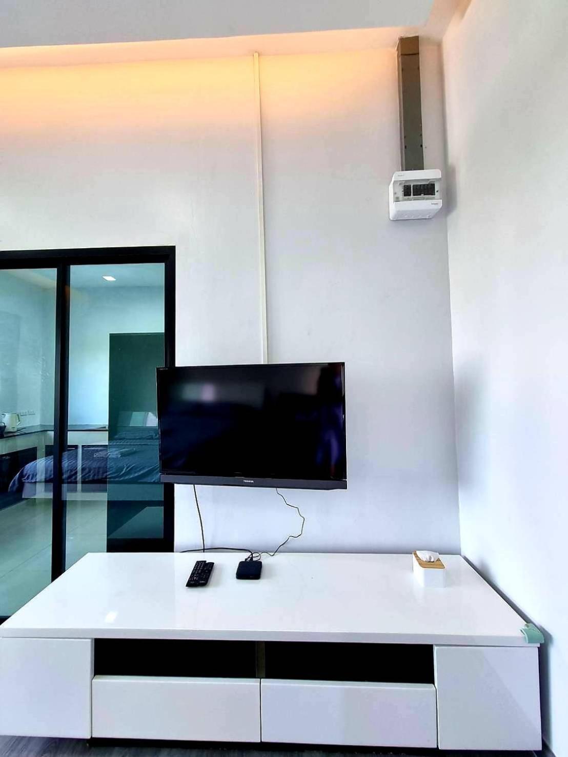 Aqua Residences อควา เรสซิเดนซ์ ห้องพักใหม่ให้เช่า ติดรถไฟฟ้าสถานีวุฒากาศ Bangkok Bagian luar foto